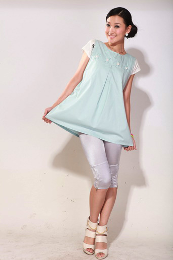 育靈龍雅麗圓領銀纖維衫天藍