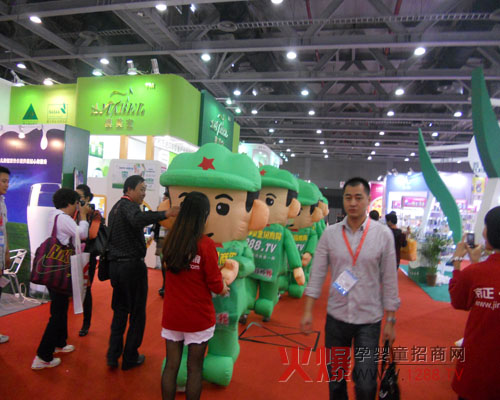 �𱬈F(tu��n)�(du��)����һ��������L(f��ng)��