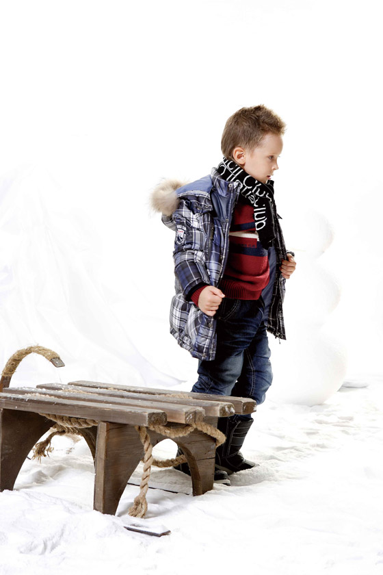 鉛筆俱樂部藍(lán)色格子冬季服飾