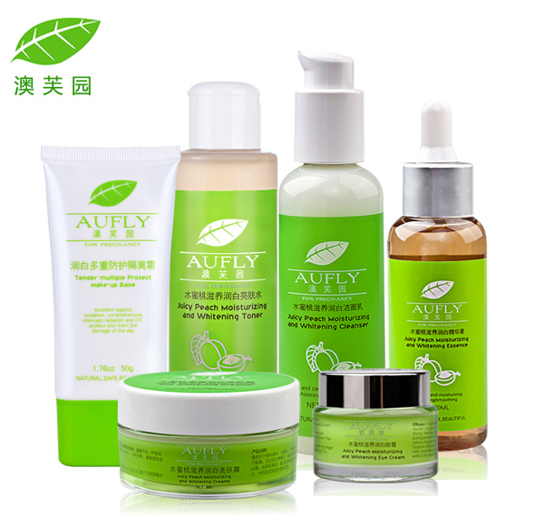 水蜜桃滋養(yǎng)潤白亮膚水 150ml