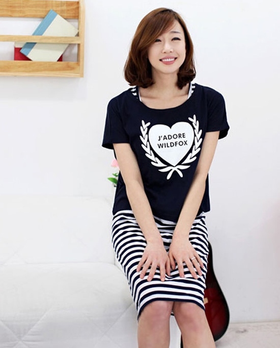 十月情孕婦哺乳長(zhǎng)裙