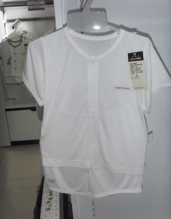 娃愛的蓓蓓白色開衫夏季套裝