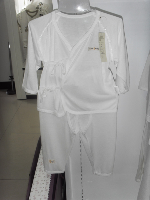 娃愛的蓓蓓麻賽爾汗布系帶內(nèi)衣