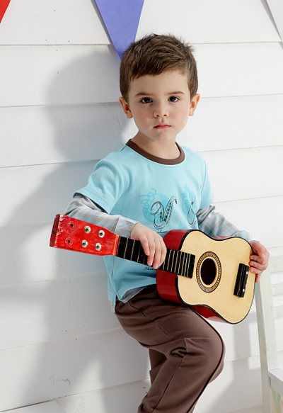 丑丑時尚童裝淡青色