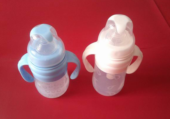 鑫恩成硅膠奶瓶