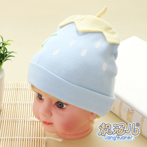 靚冠兒嬰幼兒草莓帽子淺藍(lán)色