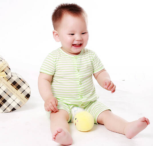 貝茜蒂條紋連體爬爬服