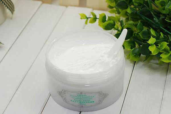 �����ݲݱ��ŷ��{(di��o)���w�|(zh��)��Ĥ��