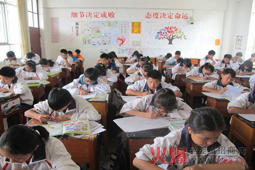 ؐ����������ӛ������ԇ�cDHA֮�g��΢���Pϵ