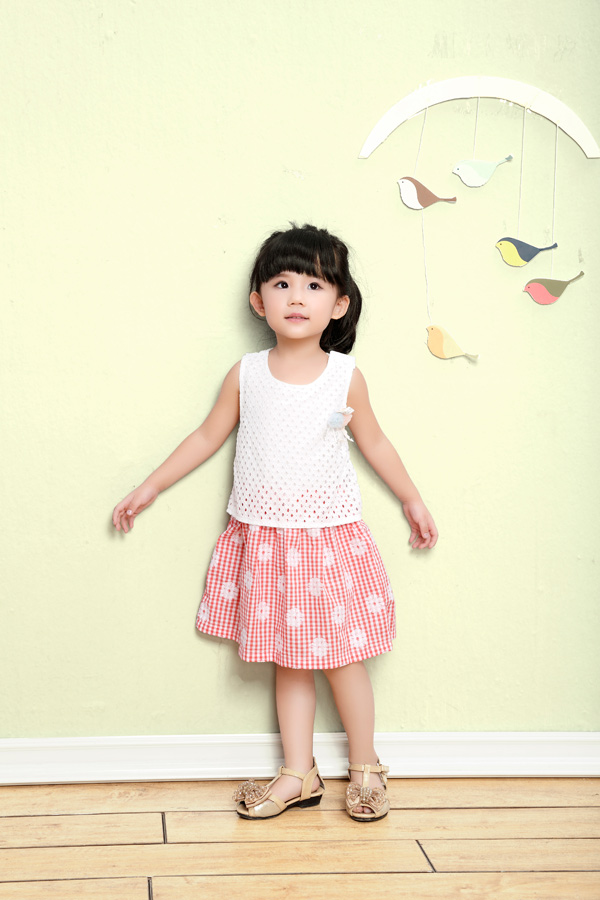 ��(f��)С���ͼ{Ů�����ļ���ȹ