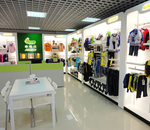 小毛蟲童裝廣州分公司