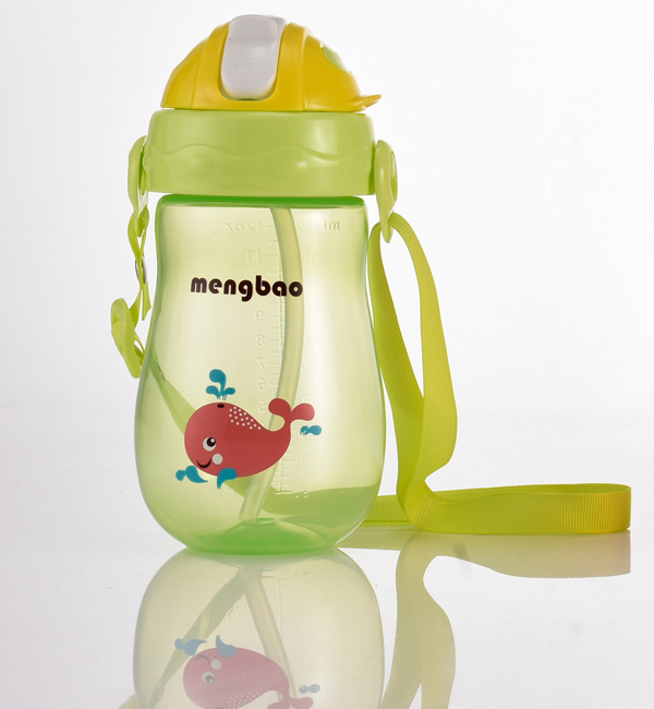 盟寶綠色有刻度水壺-小魚