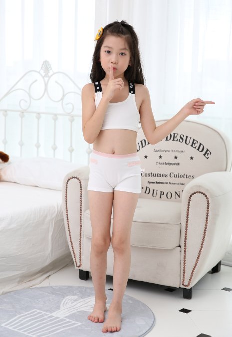 阿瑪熊兒童生態(tài)內(nèi)褲白色粉邊.jpg 阿瑪熊兒童生態(tài)內(nèi)褲白色粉邊.jpg