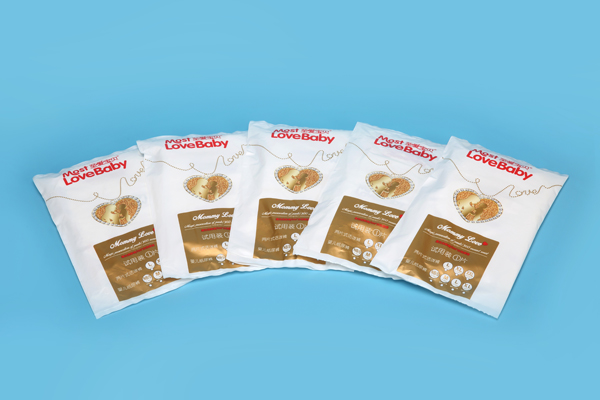 至愛寶貝嬰兒紙尿褲試用裝5片.jpg 至愛寶貝嬰兒紙尿褲試用裝5片.jpg