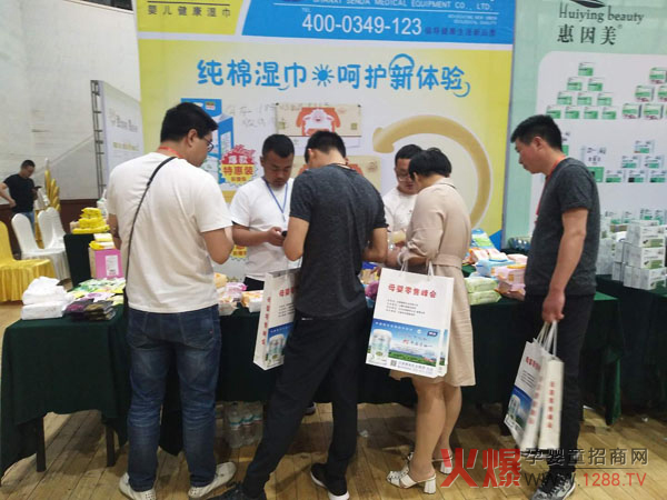 ����(d��o)����������Ʒ�|(zh��)���κ����ޝ�����ʾ`��ĸ�����۷��ɽ�|վ