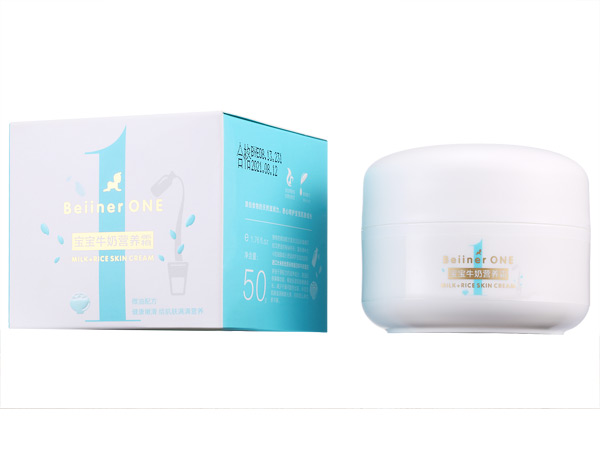 貝因兒旺寶寶牛奶營(yíng)養(yǎng)霜.jpg 貝因兒旺寶寶牛奶營(yíng)養(yǎng)霜.jpg