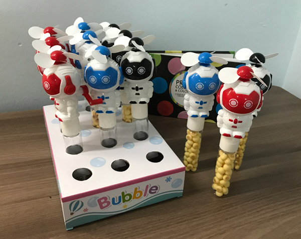 艾嬰堡機器人手搖風(fēng)扇小饅頭.jpg 艾嬰堡機器人手搖風(fēng)扇小饅頭.jpg