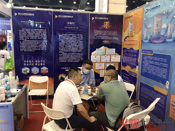 �v����׿Ͳ������Ԫ�}���ǽ��������R��ĸ���Ј�ȫ�հ�������ʳƷ���L����