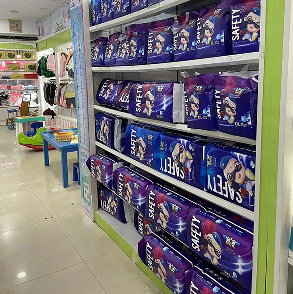 寶寶特攻隊(duì)紙尿褲陳列2.jpg 寶寶特攻隊(duì)紙尿褲陳列2.jpg