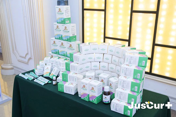 杰西佳JIBS自然營養(yǎng)獅王計(jì)劃啟動(dòng)峰會(huì)4.jpg 杰西佳JIBS自然營養(yǎng)獅王計(jì)劃啟動(dòng)峰會(huì)4.jpg