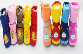 �ۋ�ͯ������ˮ��Ͳ�ӽq��ůѩ��ѥ