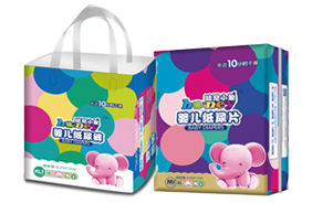 ����С��냺����Ƭ