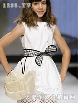 ��ؐ�����ɫ�����Yȹ�b