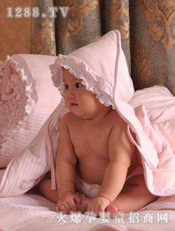 �����ܷ�ɫ�냺����