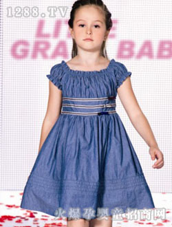 С�����{ɫ���eȹ