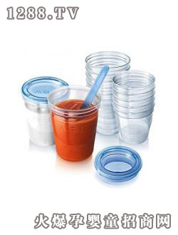 �옷(l��)һ�ҠI(y��ng)�B(y��ng)ιʳ���b