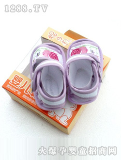 ��֮����ɫ�냺Ь