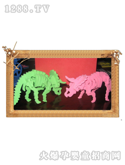 ˹?f��n)���EVAƴ��ģ�Ͳ�ɫ����3̖(h��o)