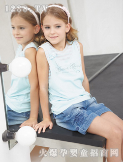 ����ϣ�{ɫŮͯ�o��T��