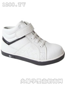 �ƶ��Ҷ���ɫСͯ���eƤѥ