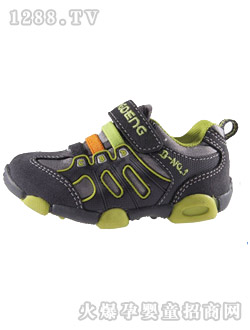 �͵����e�\(y��n)��ͯЬ��ɫ�Gɫ