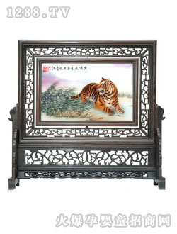 ��һ̥ë�C�����չ