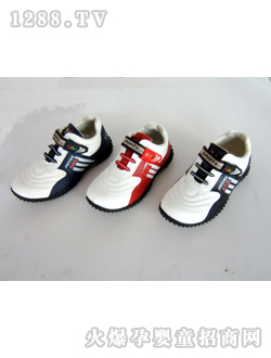 ���ǰ�ɫСƤЬ