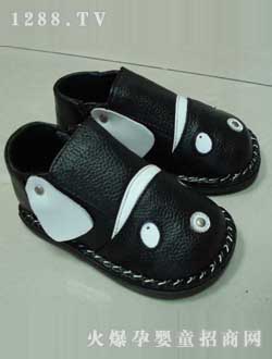 ��߸ͯ�ӄ�(d��ng)��냺�W(xu��)��Ь