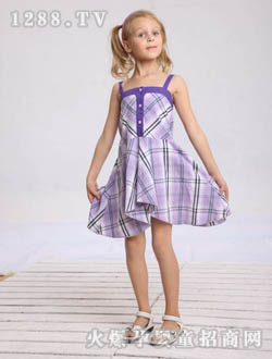 ������������ɫ����ȹ