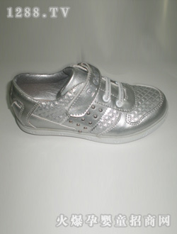 ��؈֮���y��ɫŮͯЬ