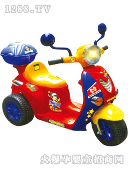 愛嬰寶電動車737