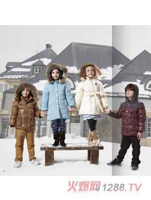 ����������q��