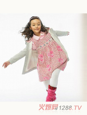 �옷(l��)���R�{(di��o)ƤŮͯ�b