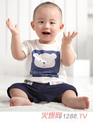 ����Сؐ��ɫ��ͨ�����b