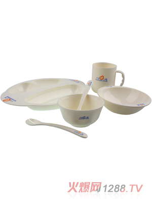 �ɐ�С���냺�òͱP6���M