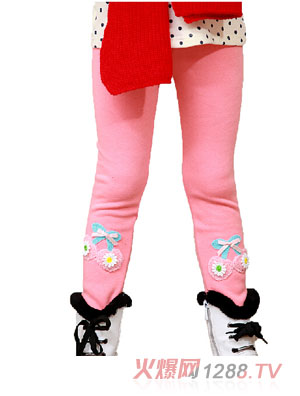 �ڴ���Ůͯ���ѝ�ӽq�Ӻ��ﶬ���ɫ