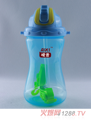 ����ͯ����ˮ���{(l��n)ɫ