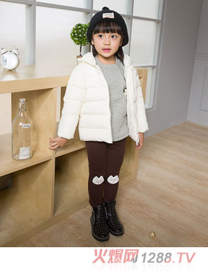 ���c(di��n)�neͯ��Ů����������ɫ����