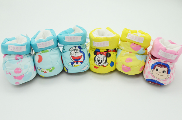 愛嬰童學(xué)步鞋卡通